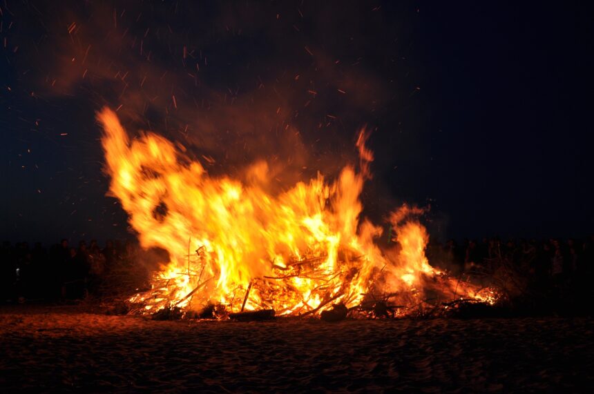 Valborg bonfire