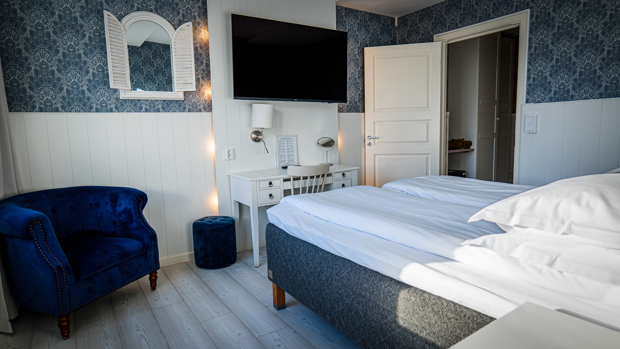 TomaszPikus 2 - Your Ultimate Guide to Sweden - LikeSweden.com - Havshotellet - cozy stay in Malmö not only for the Valentine's Day