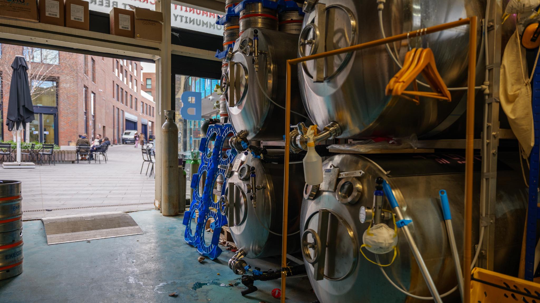 3Locks PikusMedia 20 - Your Ultimate Guide to Sweden - LikeSweden.com - 3 Locks Brewery Camden: Brewery Tour and Tasting Review