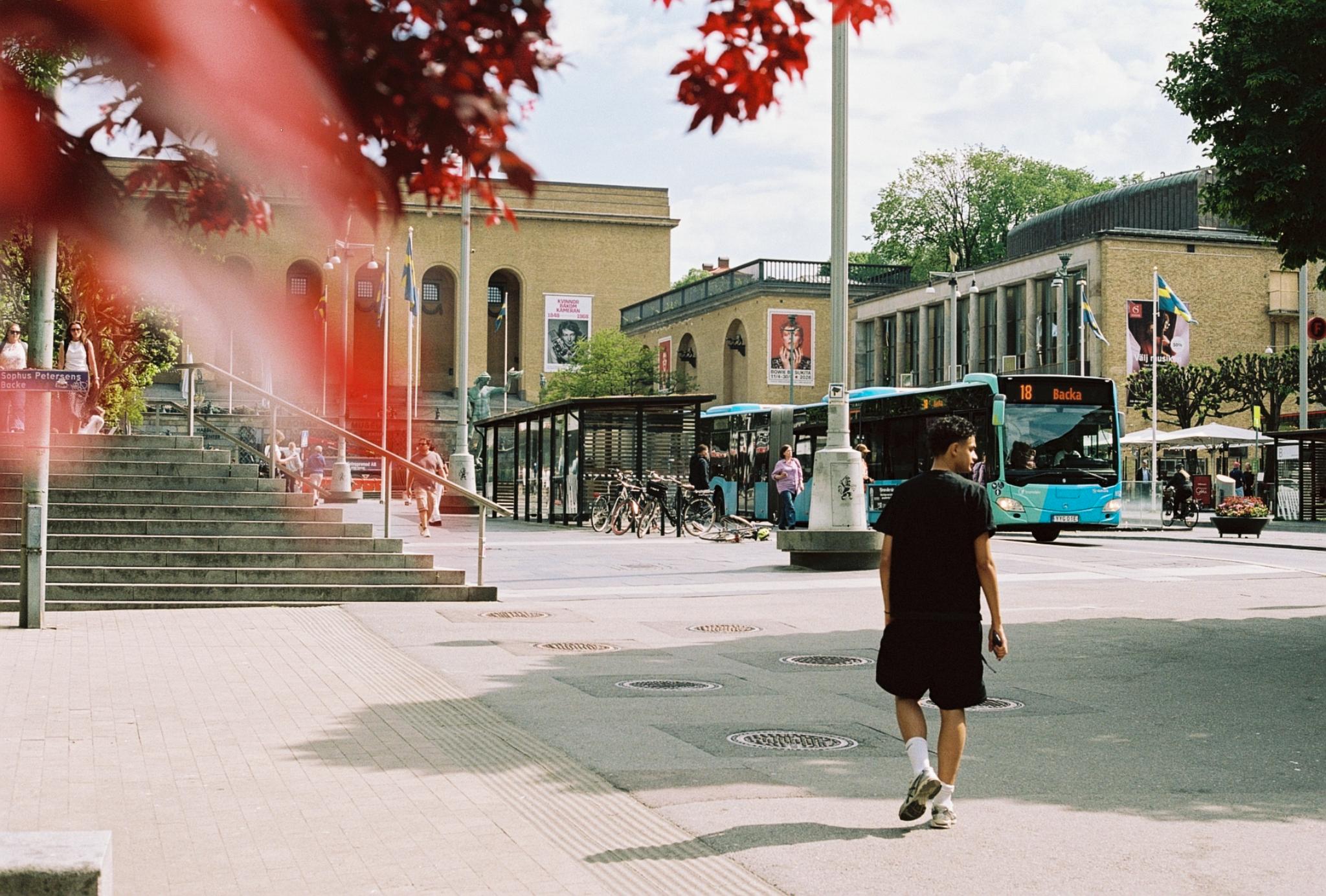 Götaplatsen with the Poseidon statue and the art museum façade in Gothenburg